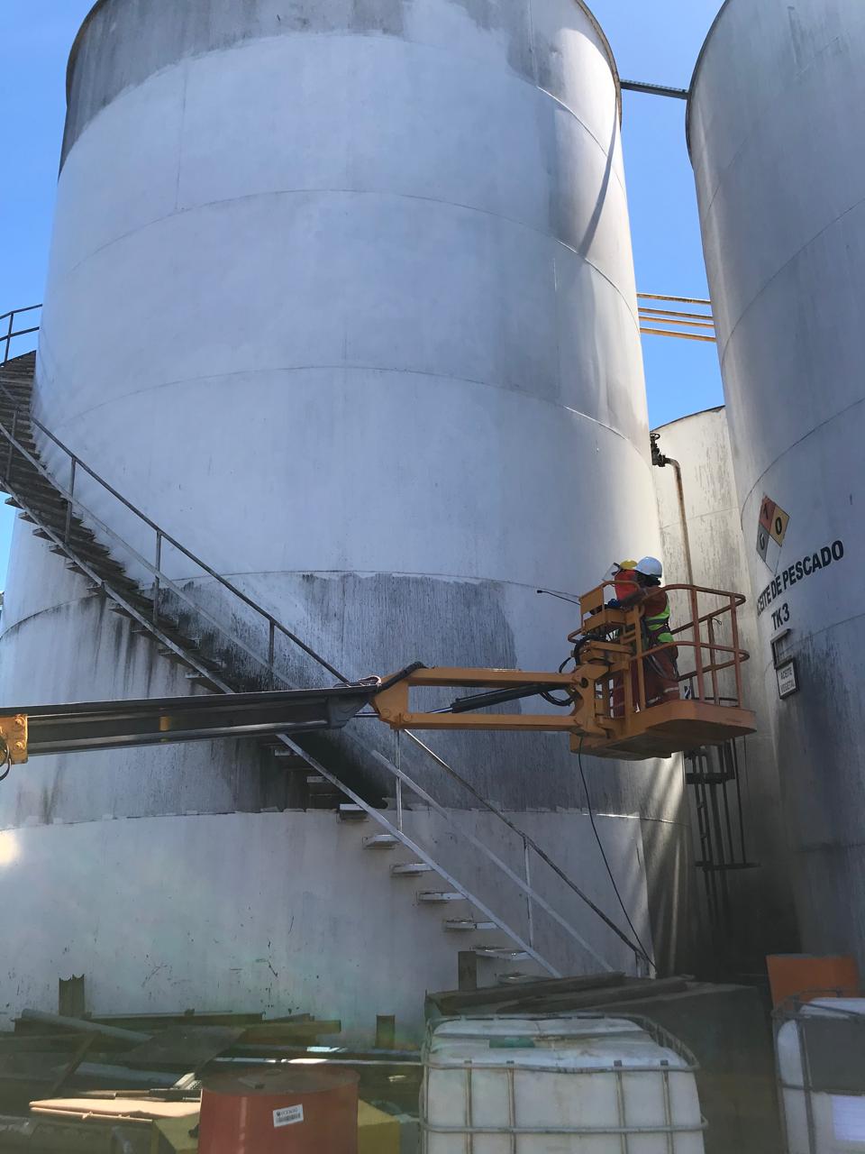 GRANALLADO Y APLICACIÓN DE PINTURA EPÓXICA