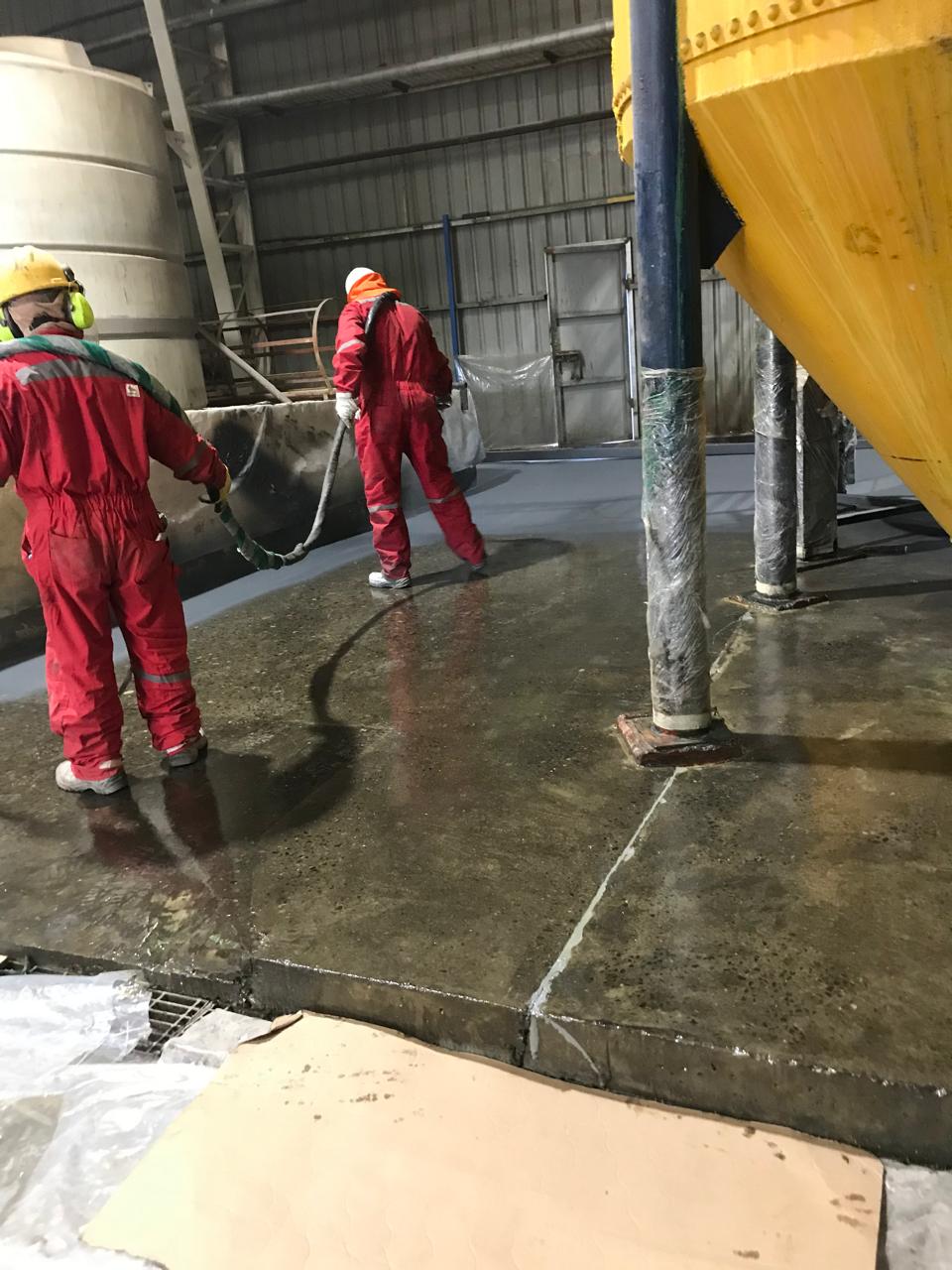 APLICACIÓN POLIUREA