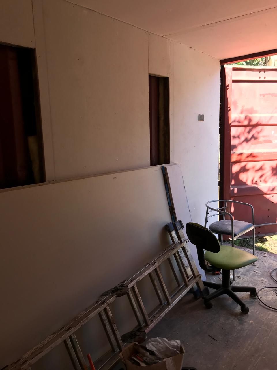 CONSTRUCCIÓN DE LOCALES Y REPARACIONES