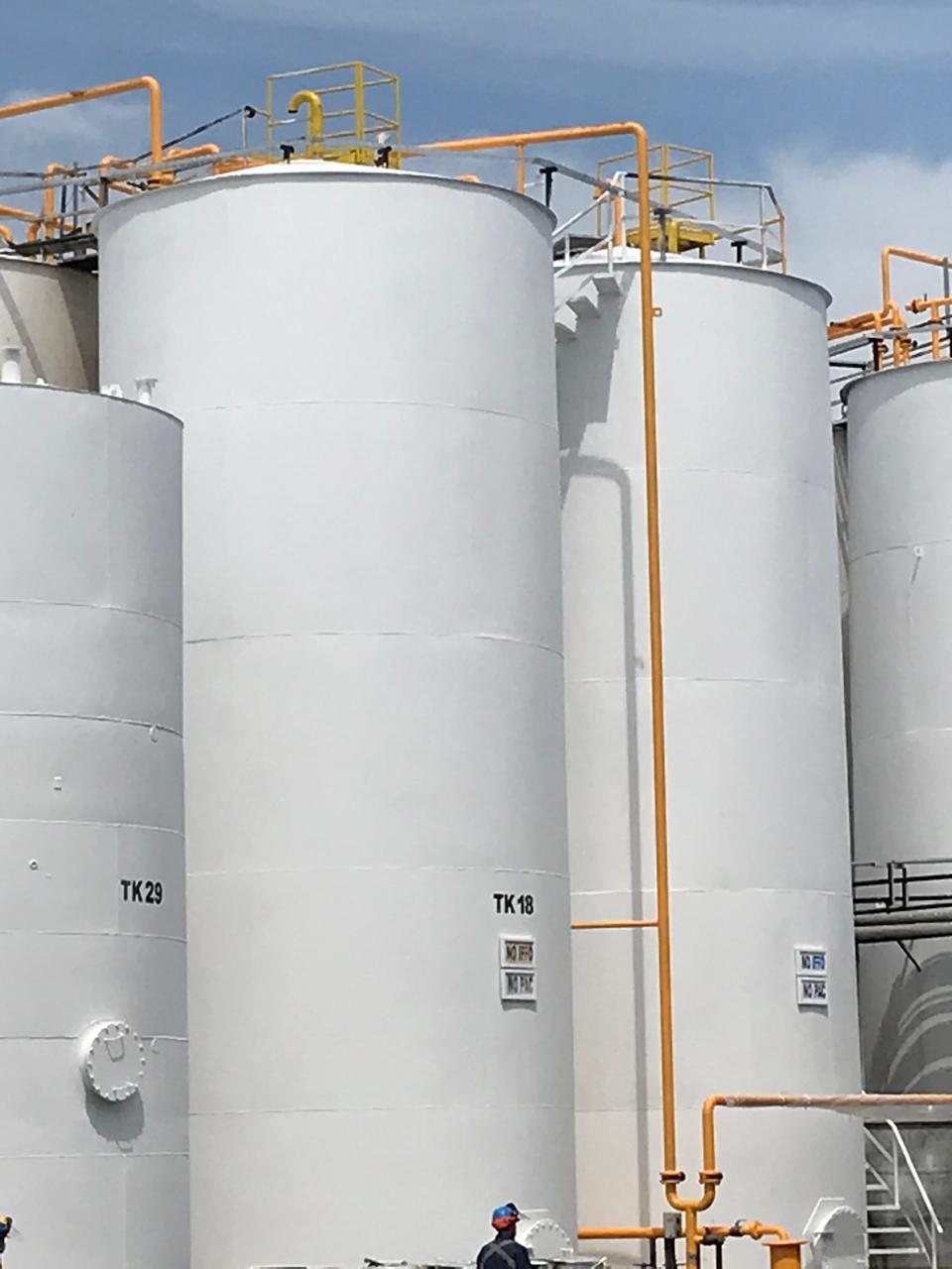 GRANALLADO Y APLICACIÓN DE PINTURA EPÓXICA